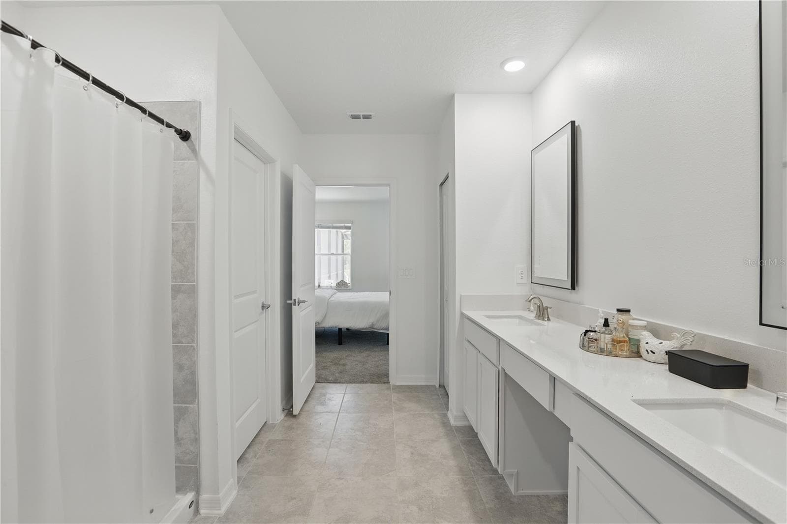 Single Family Residence at 4307 PEBBLES THROW DR, KISSIMMEE, photo 14 of 30