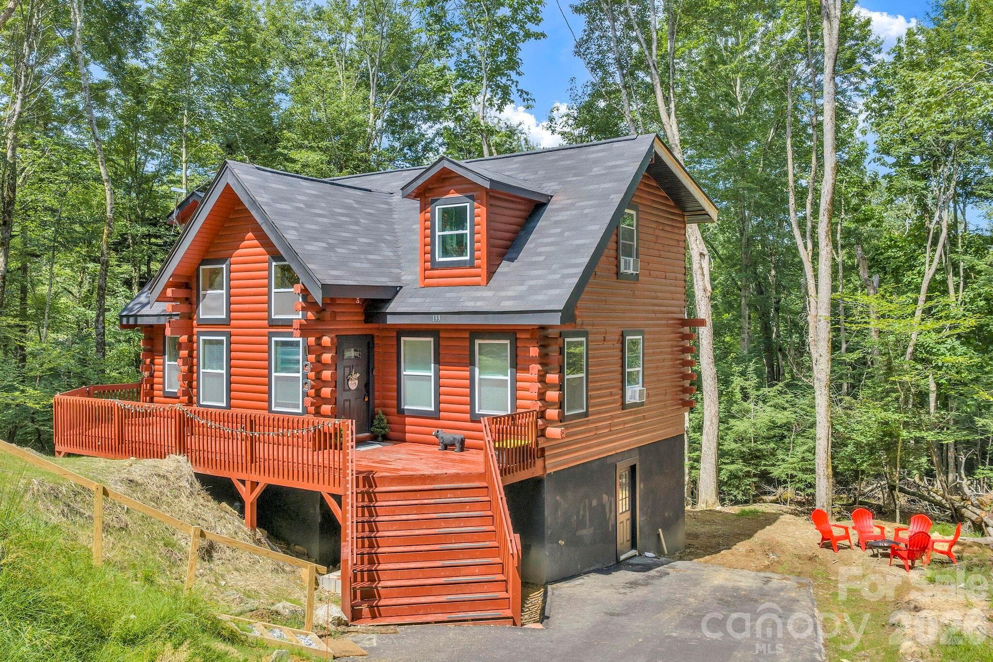 Single Family Residence at 133 Greenbriar Road, Beech Mountain, photo 8 of 29