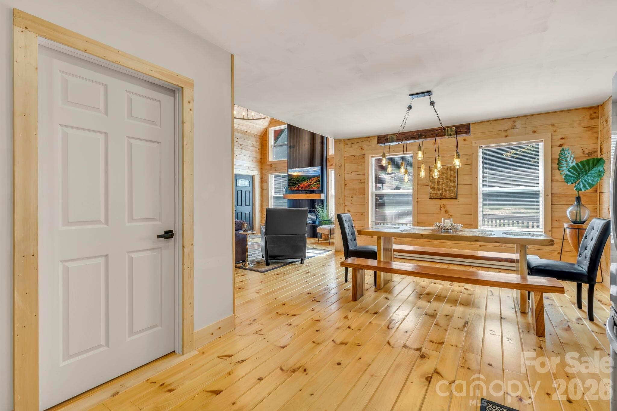 Single Family Residence at 133 Greenbriar Road, Beech Mountain, photo 19 of 29