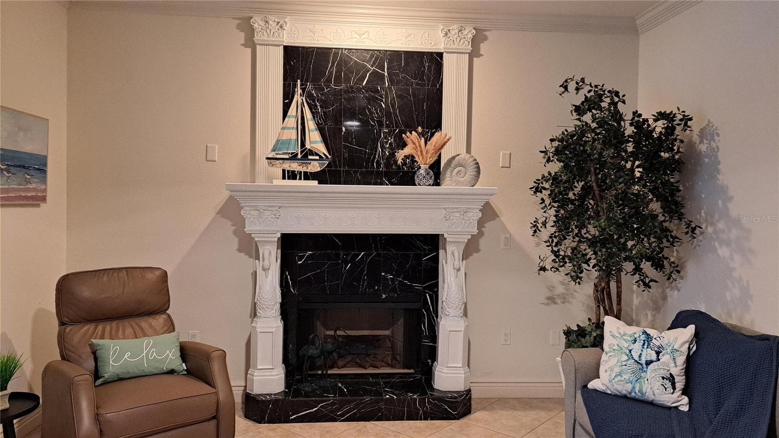 Single Family Residence at 2377 BURTON LN, SARASOTA, photo 18 of 49