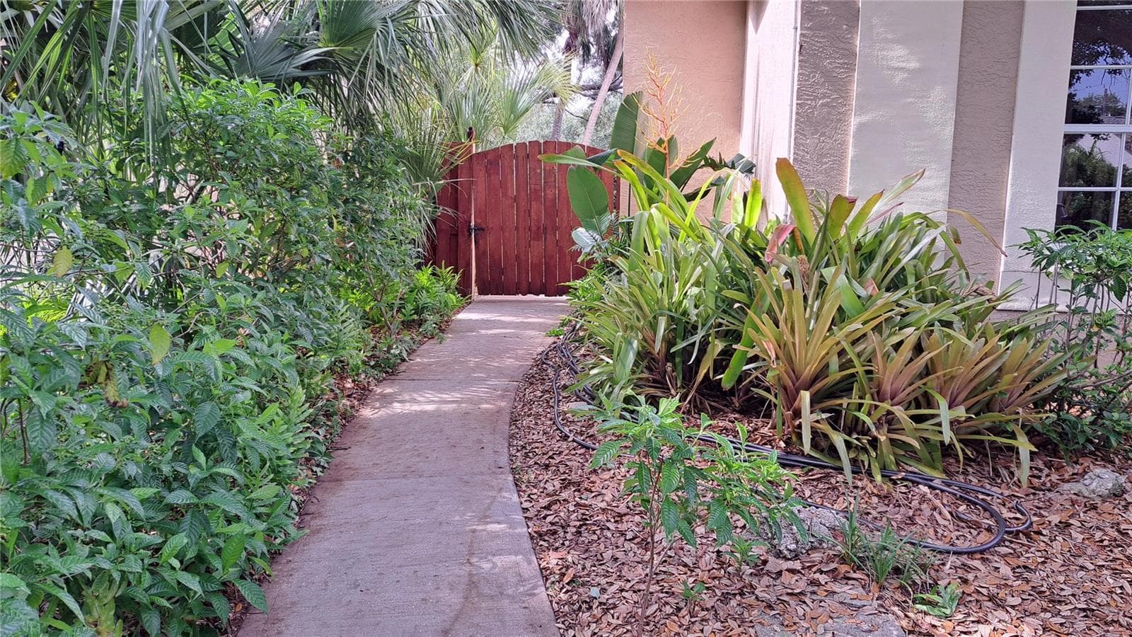 Single Family Residence at 2377 BURTON LN, SARASOTA, photo 44 of 49