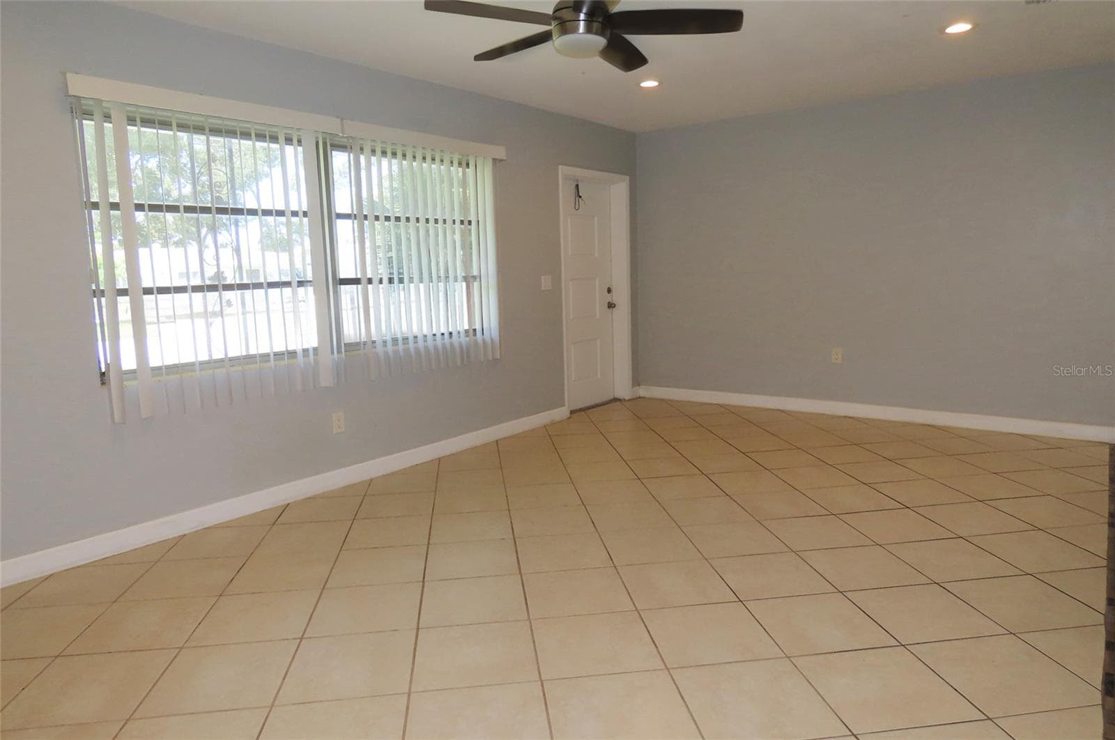 Single Family Residence at 1841 WEST DR, CLEARWATER, photo 3 of 29