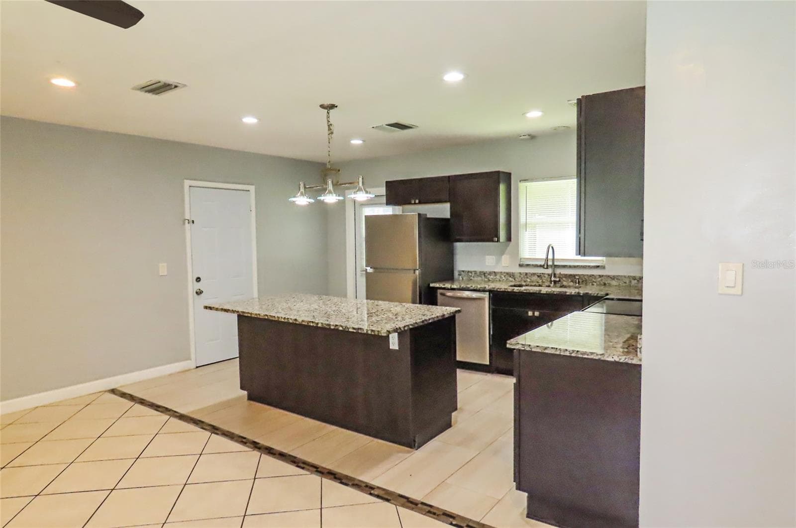 Single Family Residence at 1841 WEST DR, CLEARWATER, photo 5 of 29