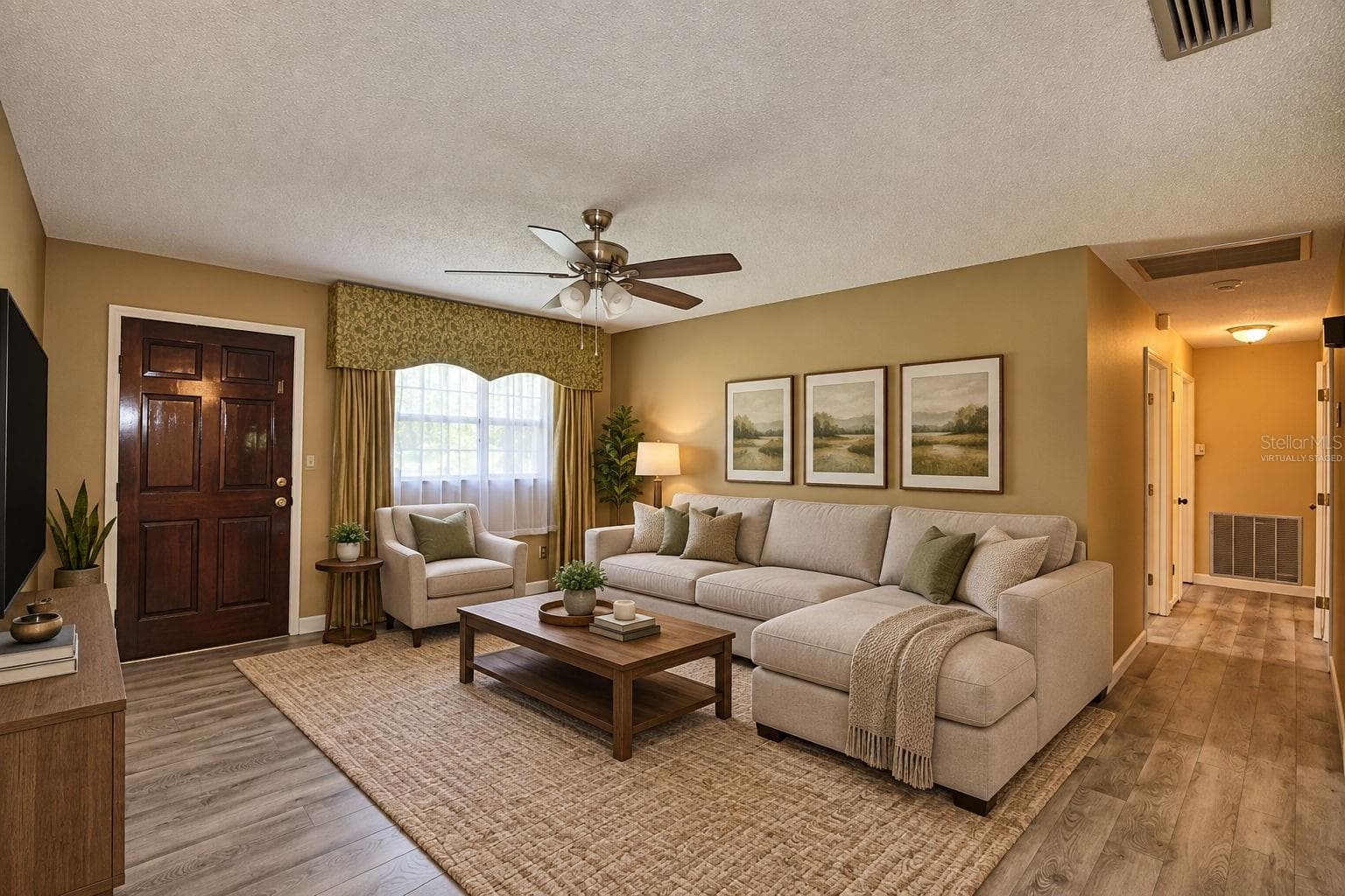 Virtually Staged - 2815 CHRISTIE LN, LAKELAND