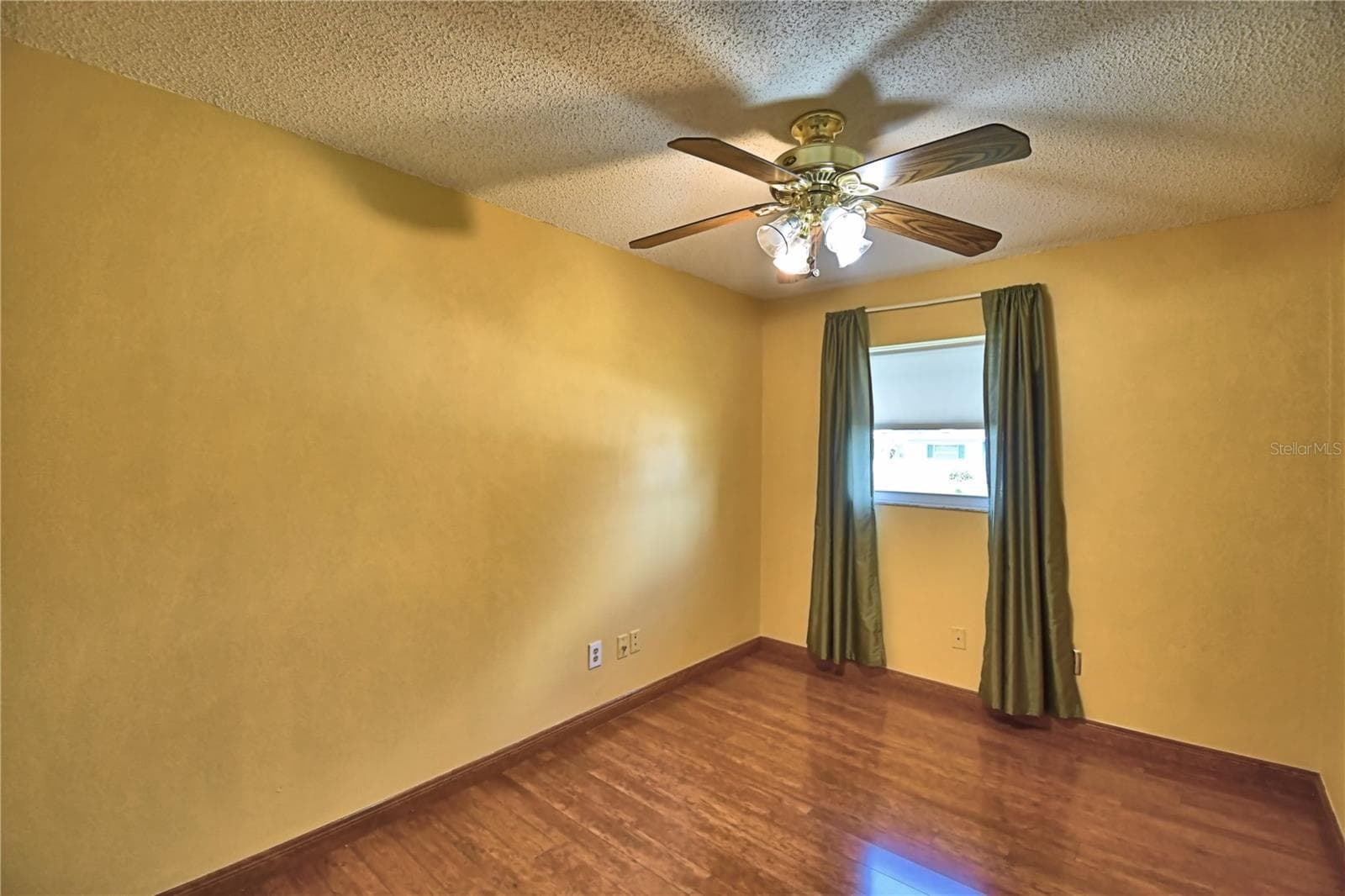 Single Family Residence at 2815 CHRISTIE LN, LAKELAND, photo 16 of 75