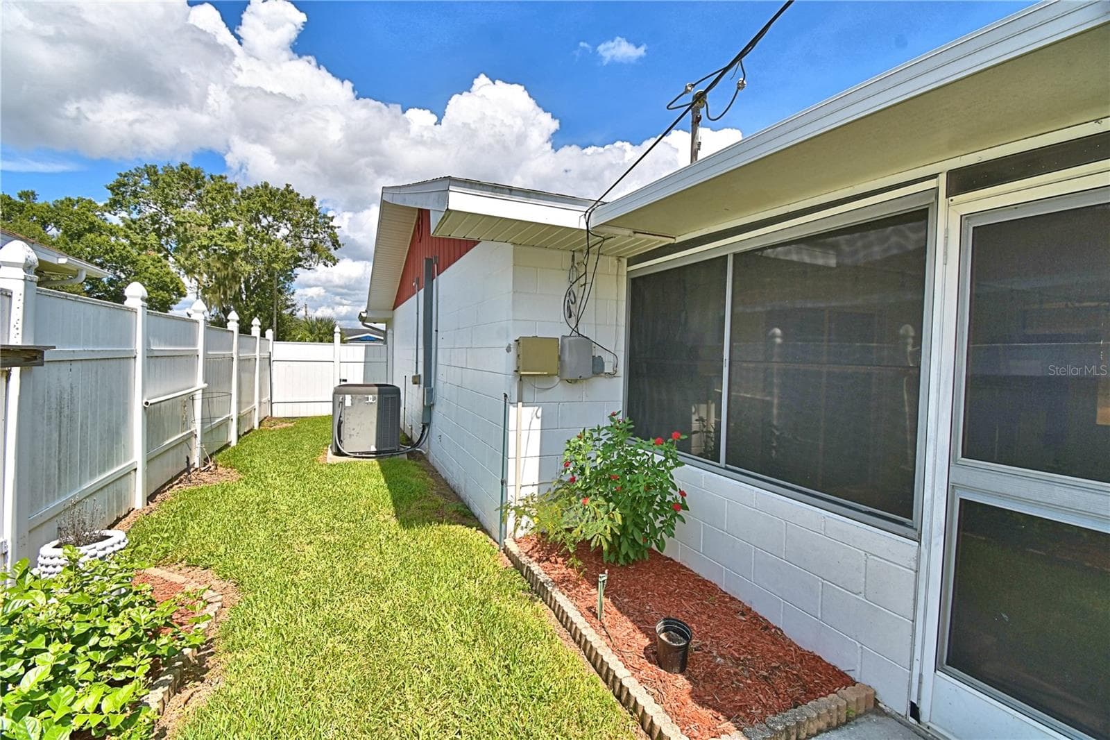 Single Family Residence at 2815 CHRISTIE LN, LAKELAND, photo 46 of 75