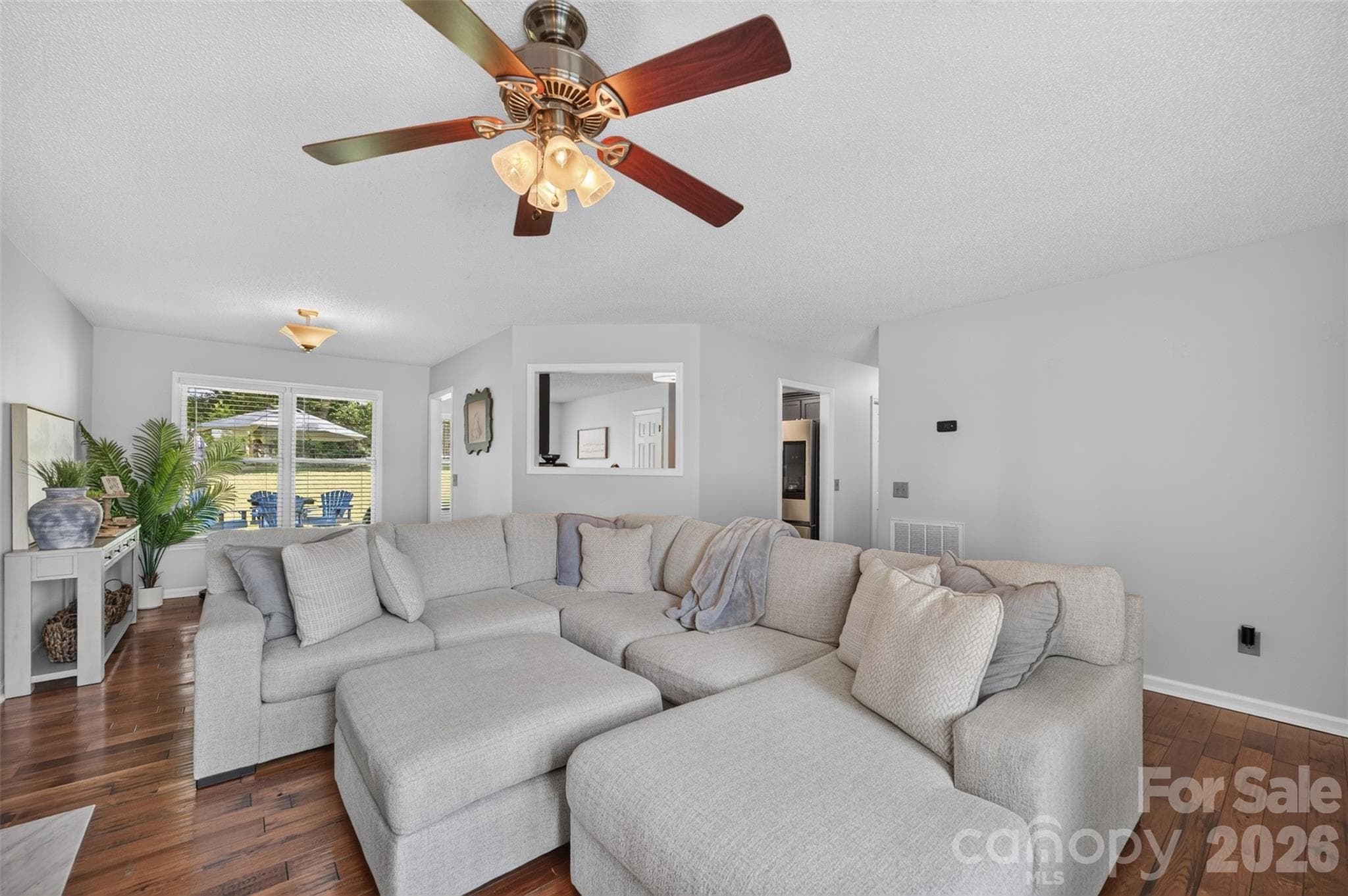 Single Family Residence at 2 Hunters Creek Lane, Granite Falls, photo 7 of 47