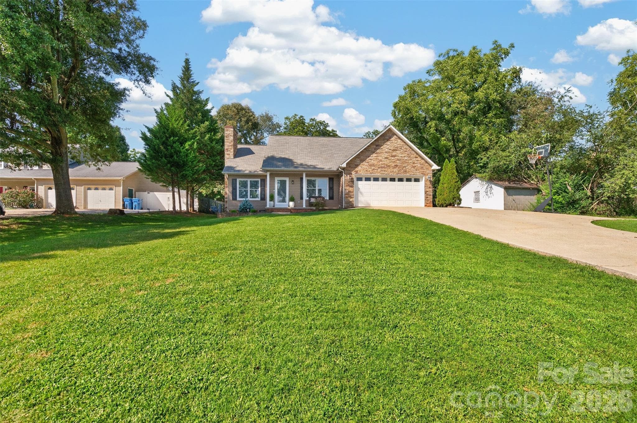 Single Family Residence at 2 Hunters Creek Lane, Granite Falls, photo 41 of 47