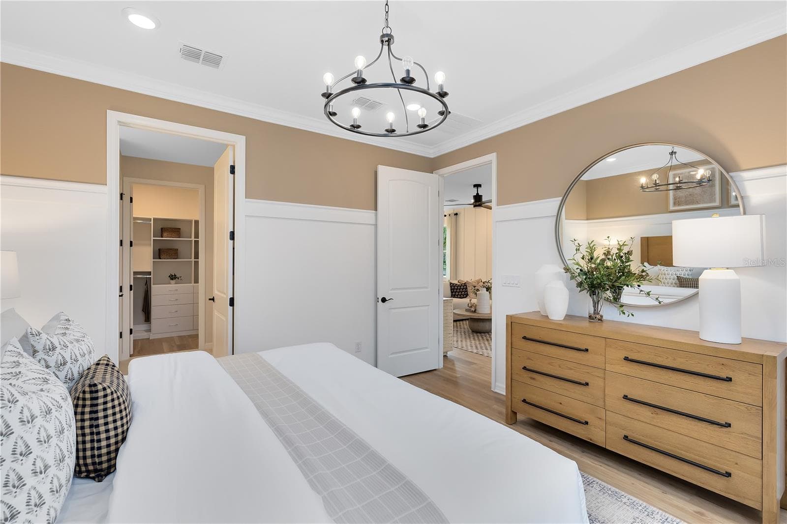 Model Home Design Only. Pictures and furnishings are for illustrative purposes only. Elevations, colors and options may vary. Furniture is for model home staging only. - 2774 BUCKEYE LANE, ST CLOUD