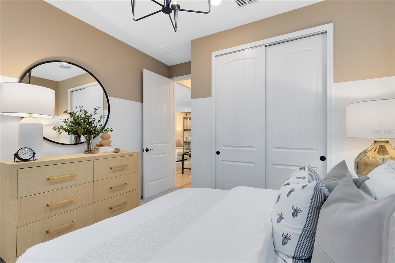 Model Home Design Only. Pictures and furnishings are for illustrative purposes only. Elevations, colors and options may vary. Furniture is for model home staging only. - 2774 BUCKEYE LANE, ST CLOUD