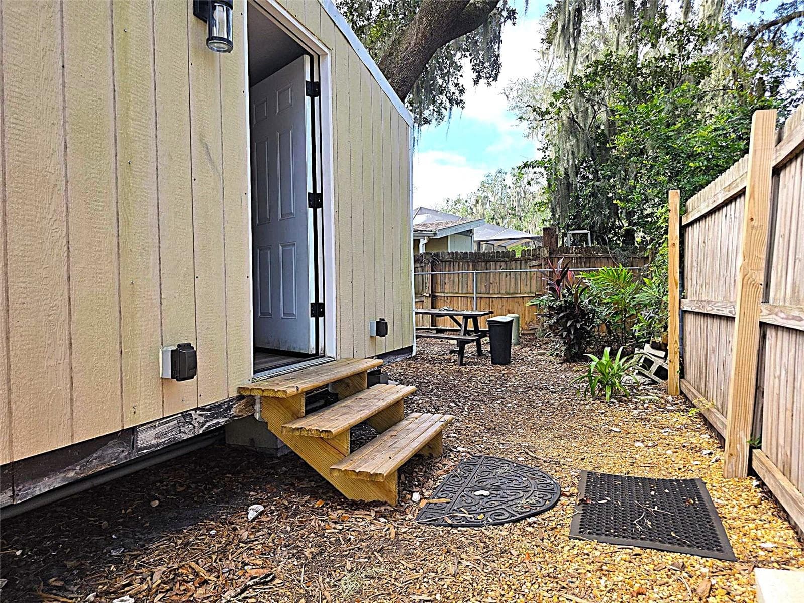 SHED ENTRANCE - 123 ELM SQ S, LAKELAND
