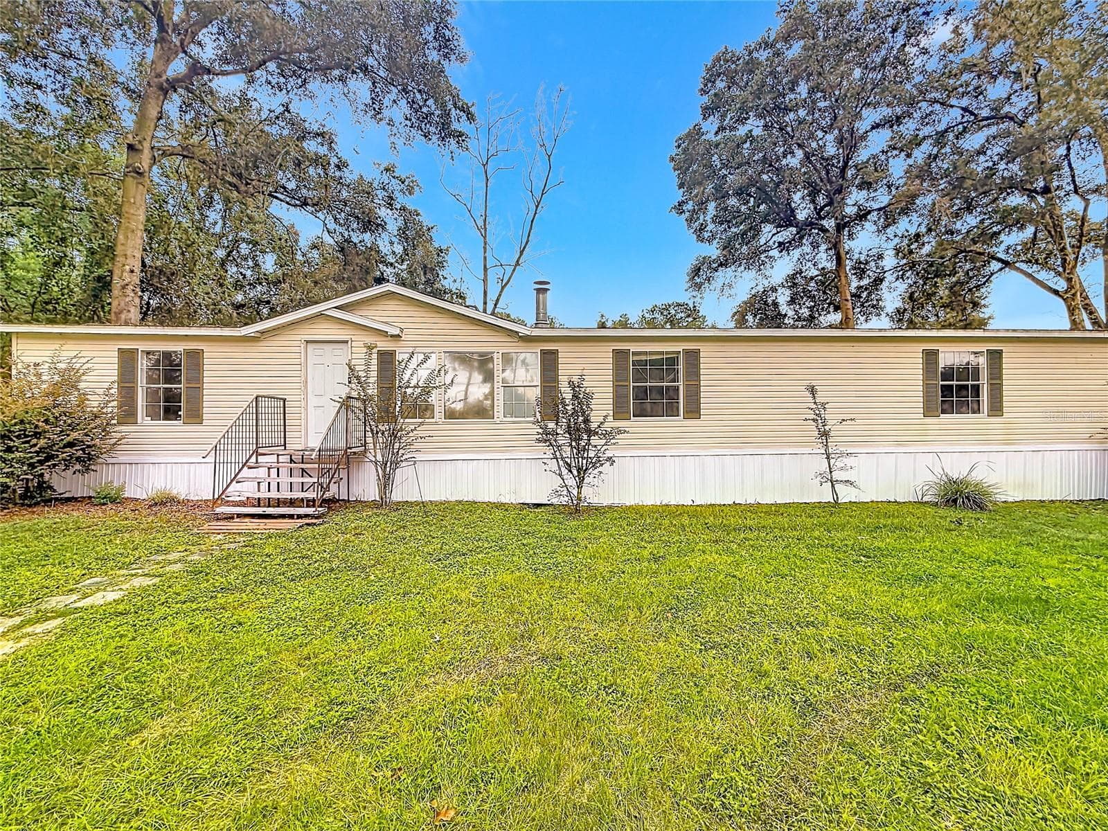 Manufactured Home at 8585 NW 15TH AVE, OCALA, photo 46 of 67