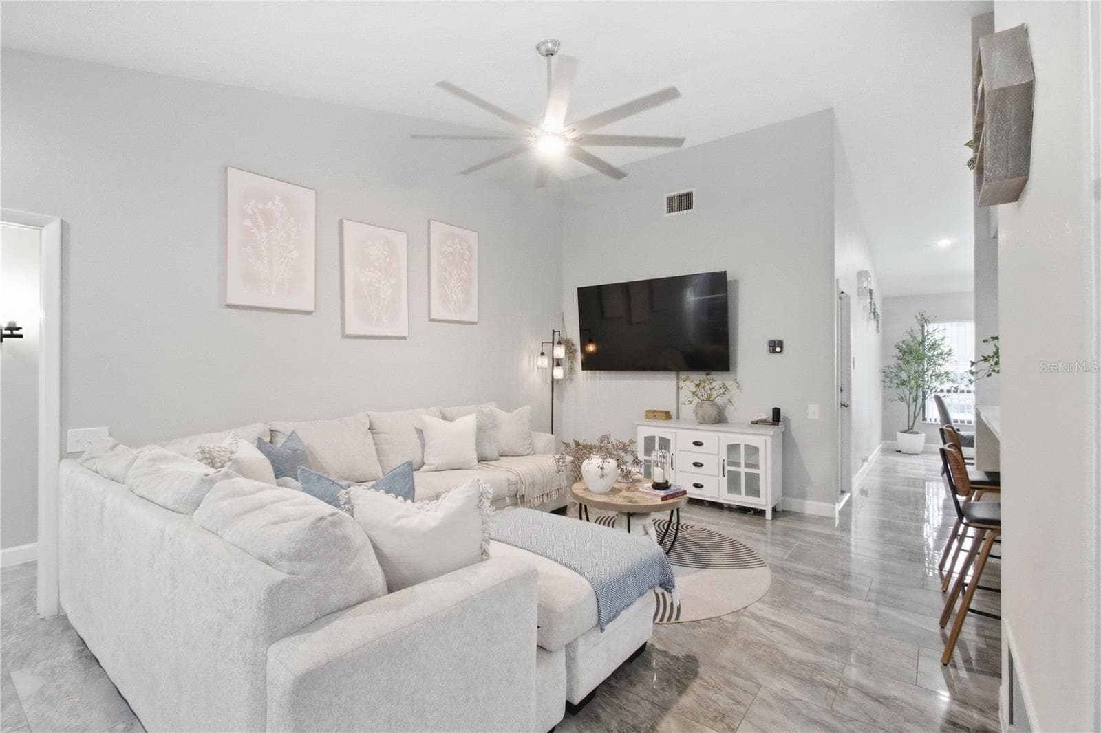 Single Family Residence at 2621 BRIDLE DR, PLANT CITY, photo 17 of 44