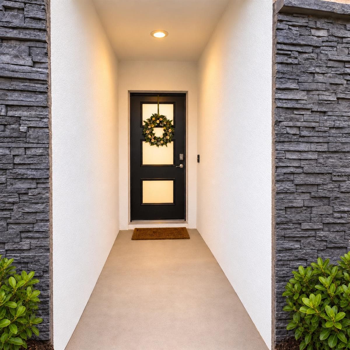 Exterior Front Entrance - 405 CHAYNE PL, ST CLOUD