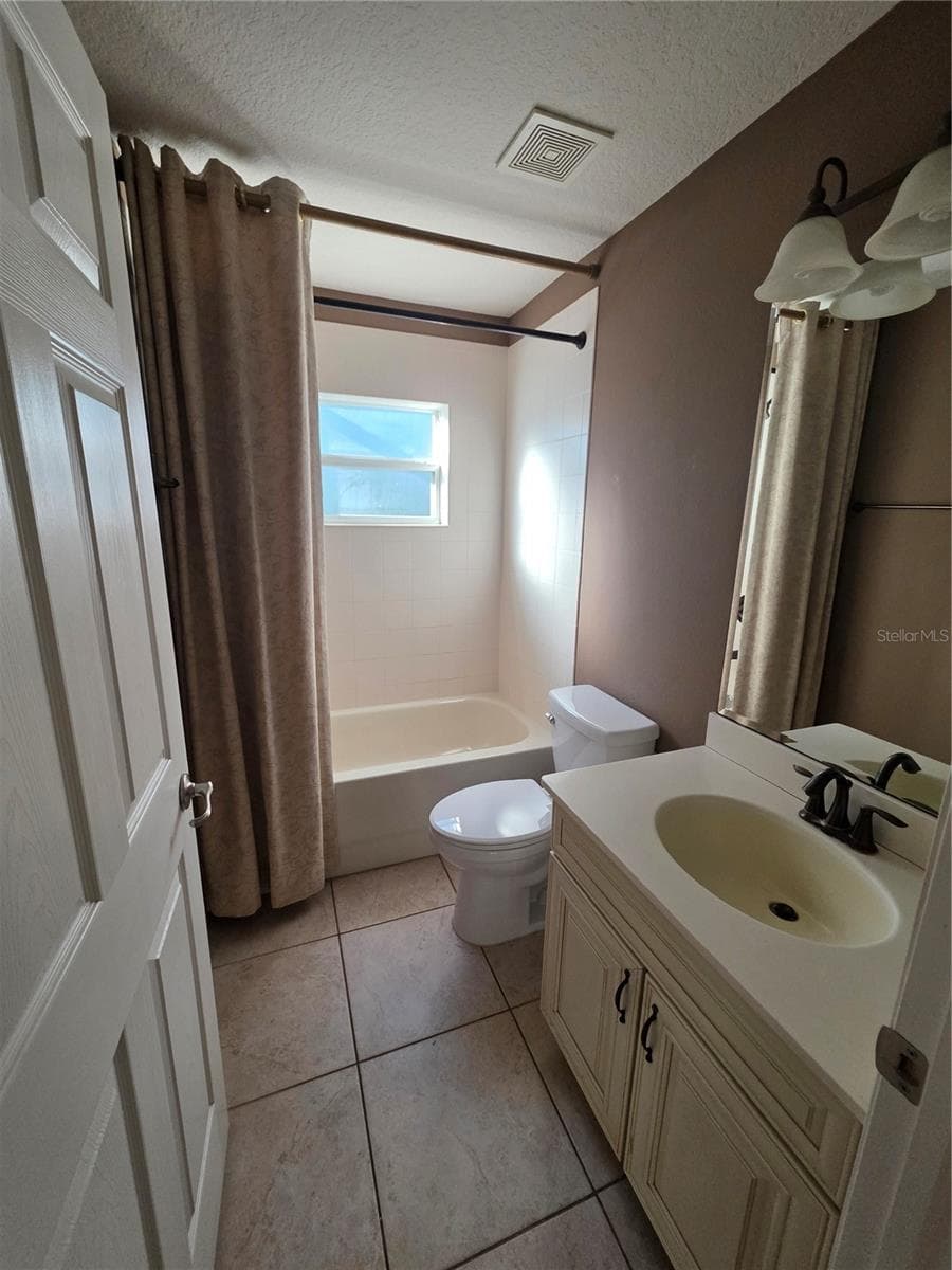 Single Family Residence at 14303 KING TOM PL, RUSKIN, photo 11 of 27