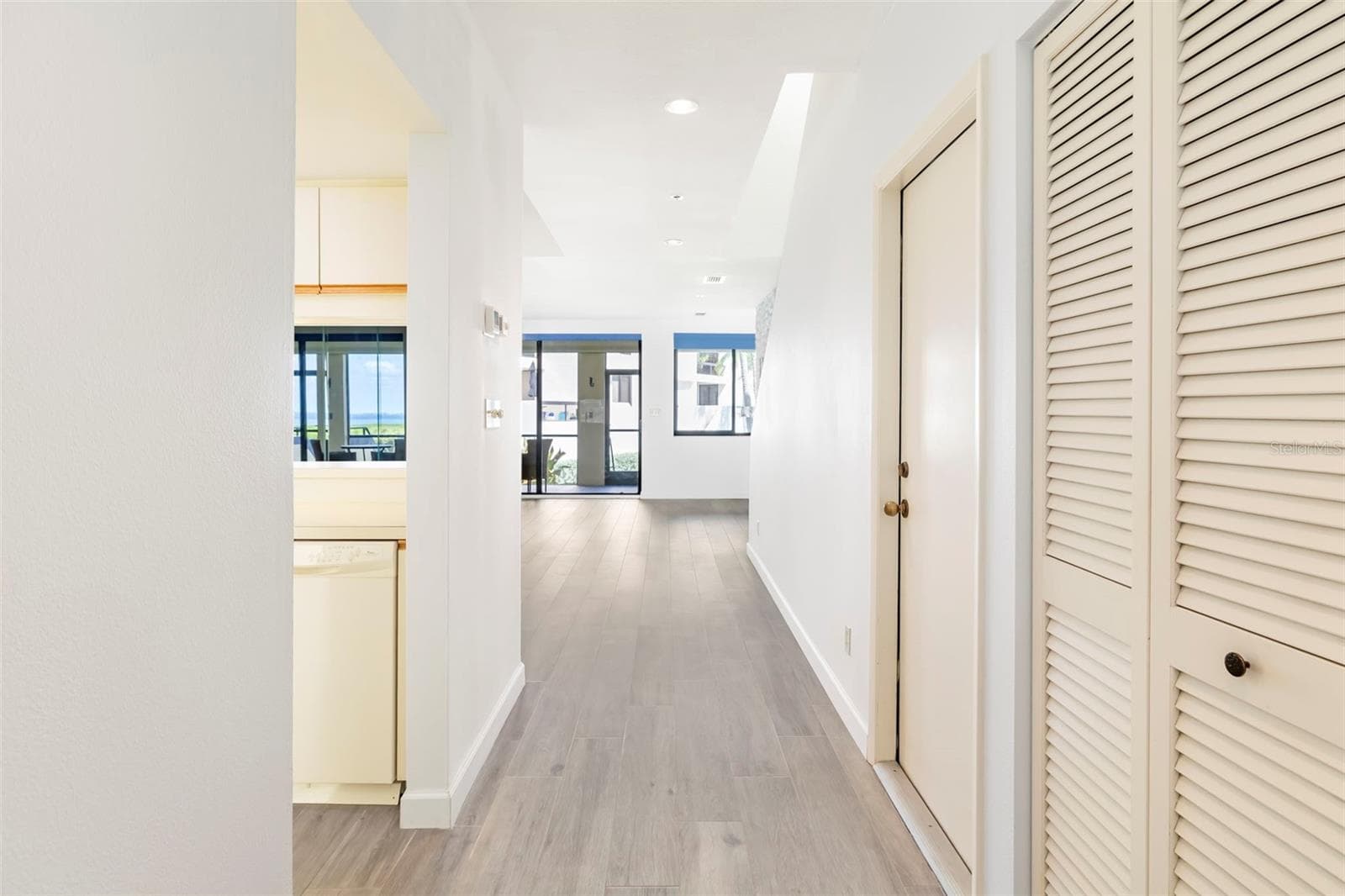 Townhouse at 1920 HARBOURSIDE DR #1003, LONGBOAT KEY, photo 6 of 90