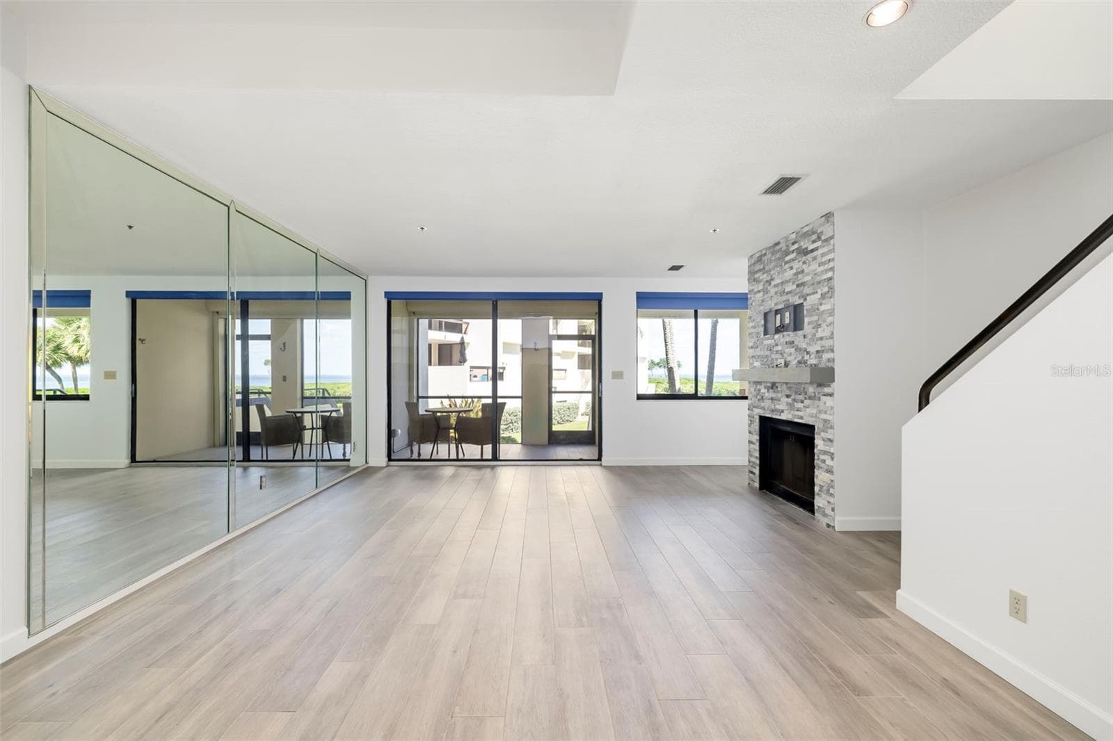 Townhouse at 1920 HARBOURSIDE DR #1003, LONGBOAT KEY, photo 17 of 90