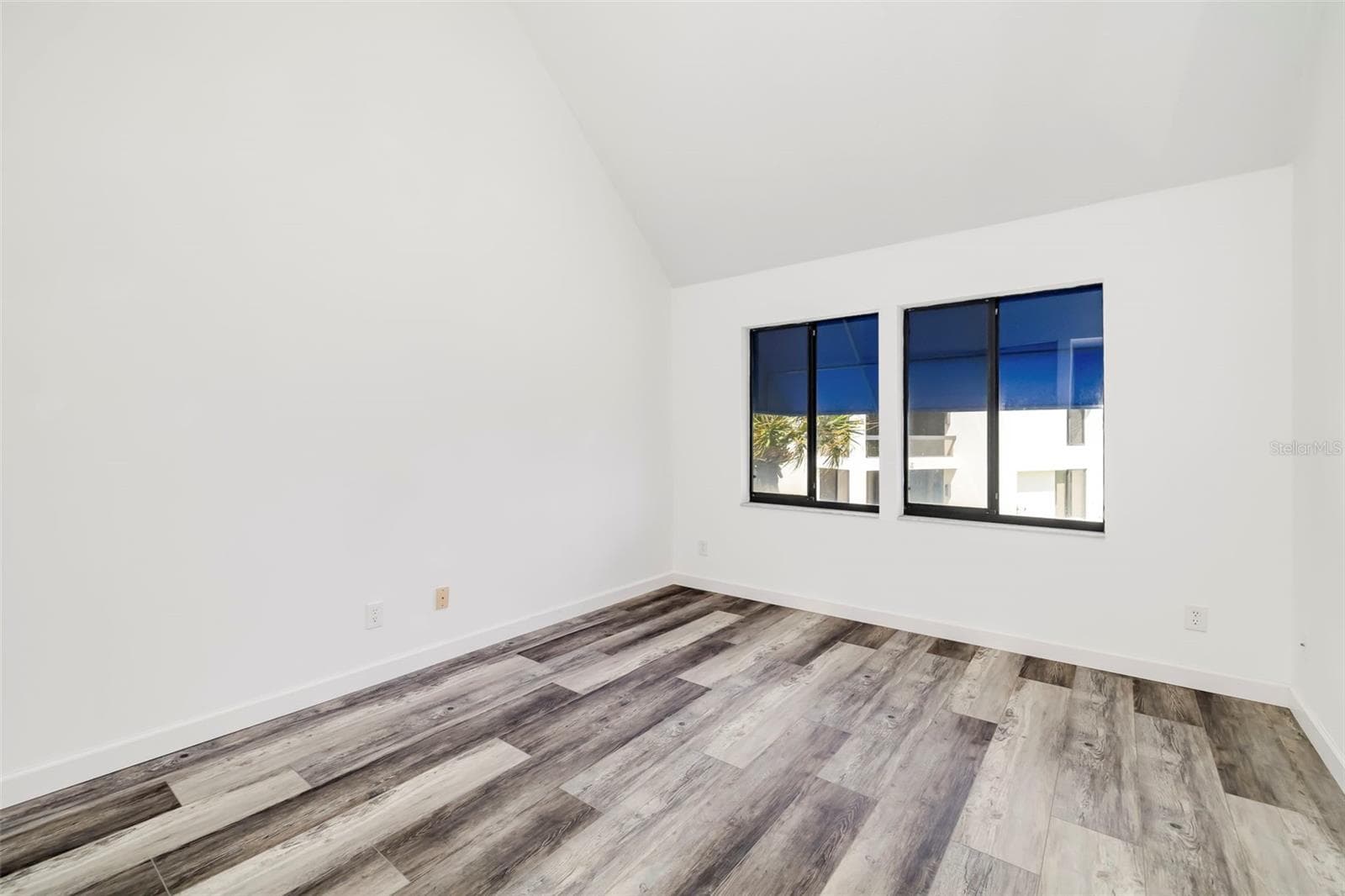 Townhouse at 1920 HARBOURSIDE DR #1003, LONGBOAT KEY, photo 43 of 90