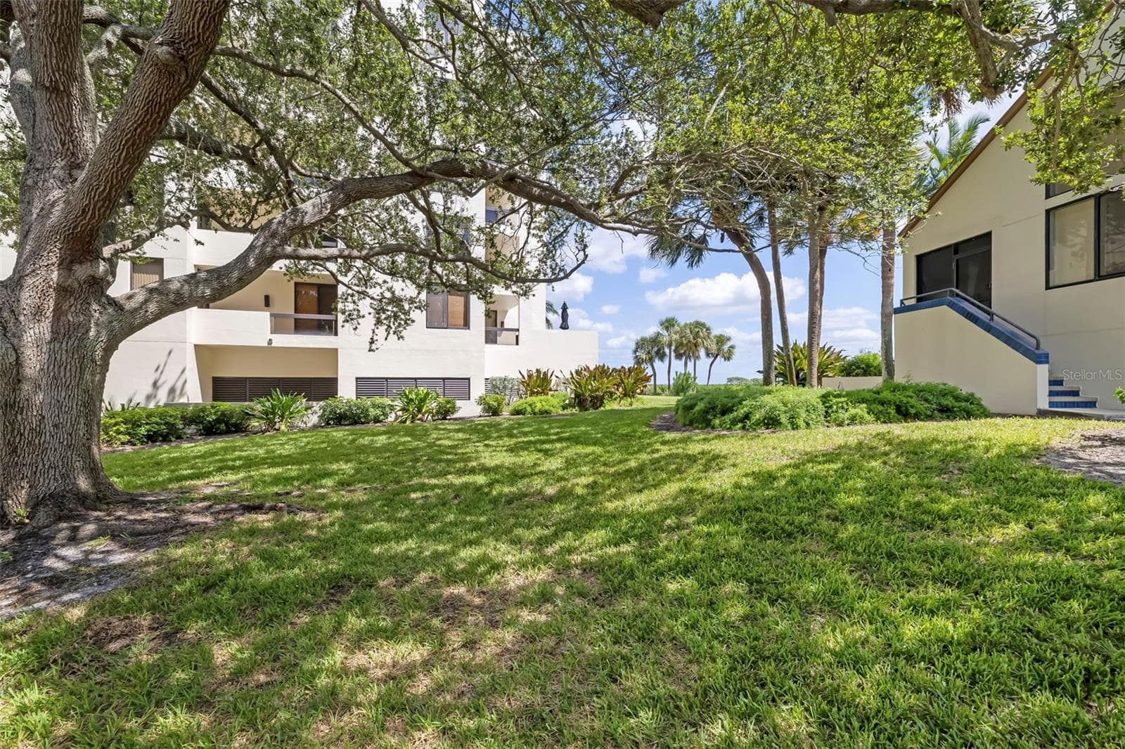 Townhouse at 1920 HARBOURSIDE DR #1003, LONGBOAT KEY, photo 53 of 90