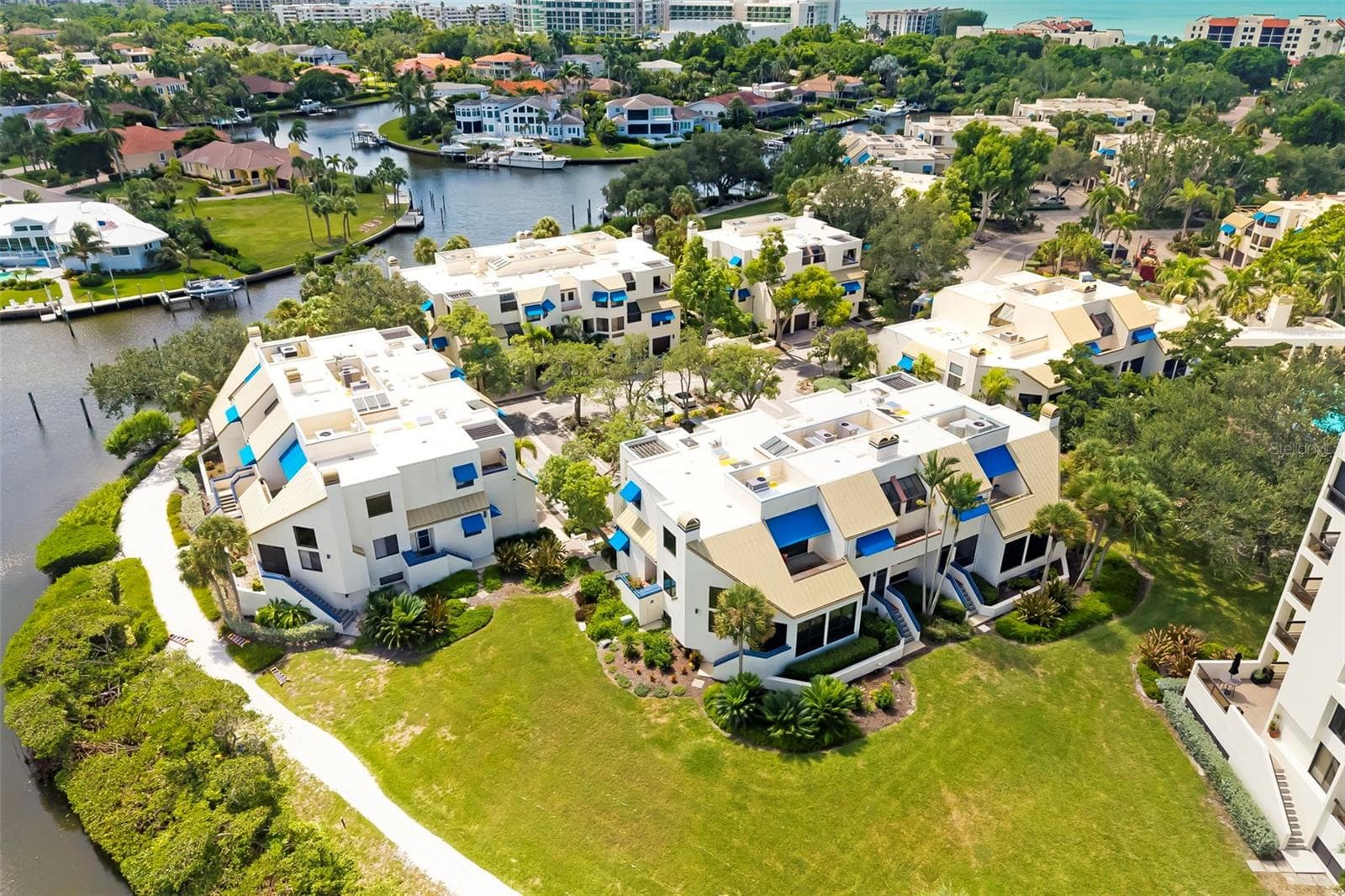 Townhouse at 1920 HARBOURSIDE DR #1003, LONGBOAT KEY, photo 57 of 90