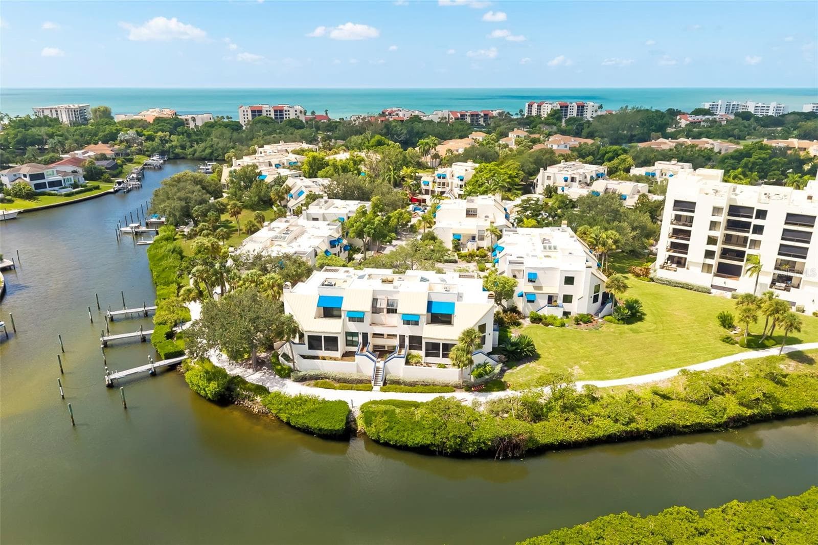 Townhouse at 1920 HARBOURSIDE DR #1003, LONGBOAT KEY, photo 58 of 90