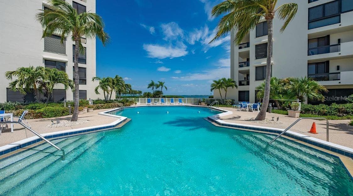 Townhouse at 1920 HARBOURSIDE DR #1003, LONGBOAT KEY, photo 69 of 90