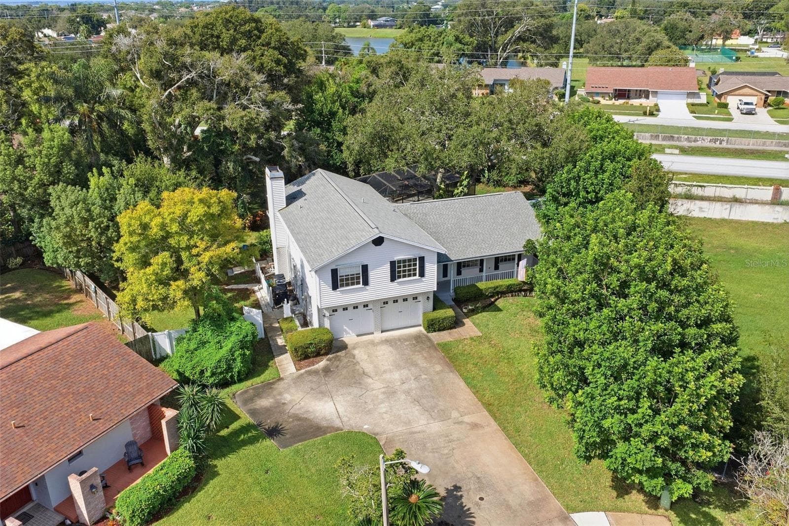 Single Family Residence at 1304 TREETOP DR, PALM HARBOR, photo 16 of 55