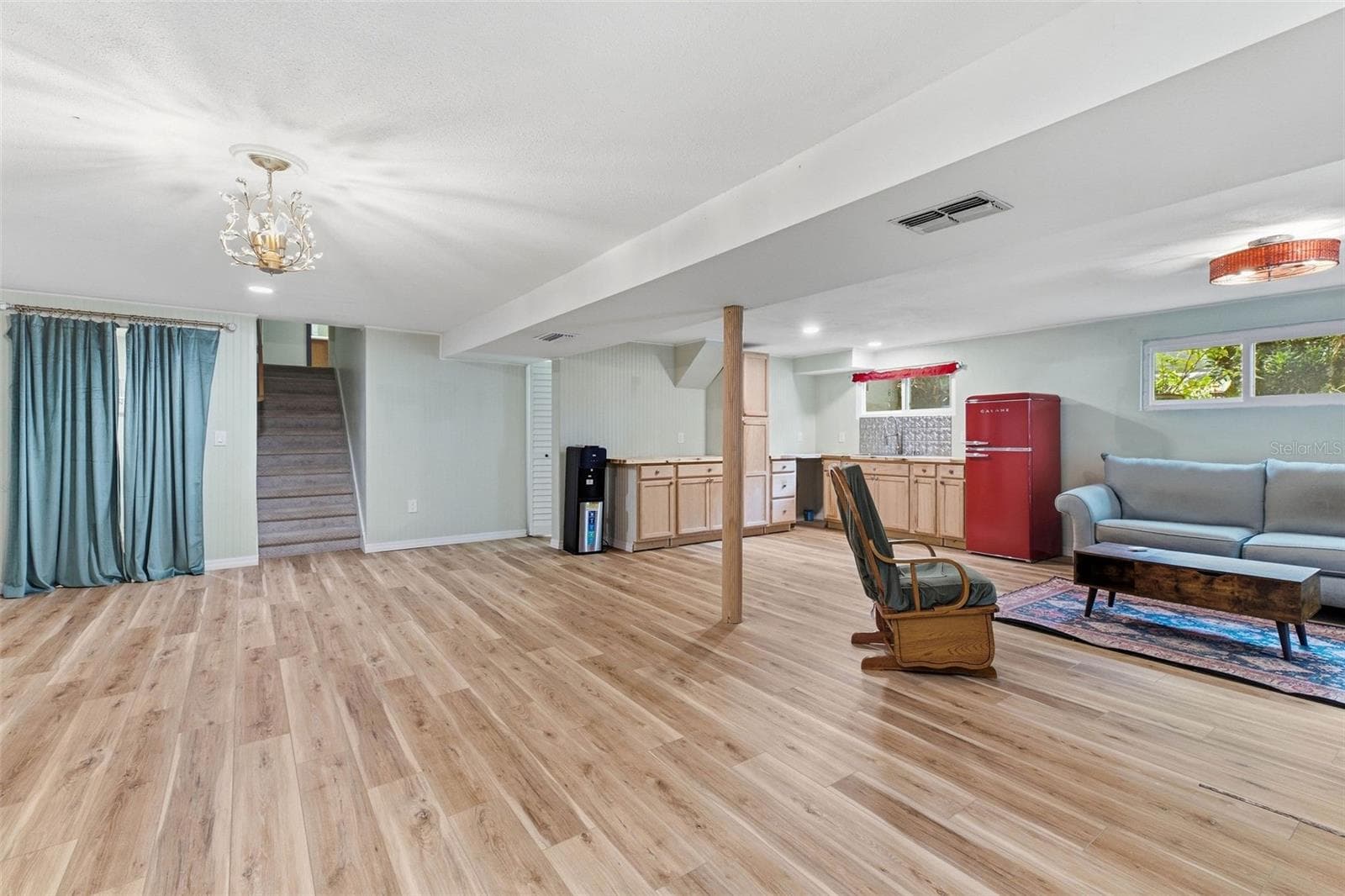 mother in law suite - 1304 TREETOP DR, PALM HARBOR