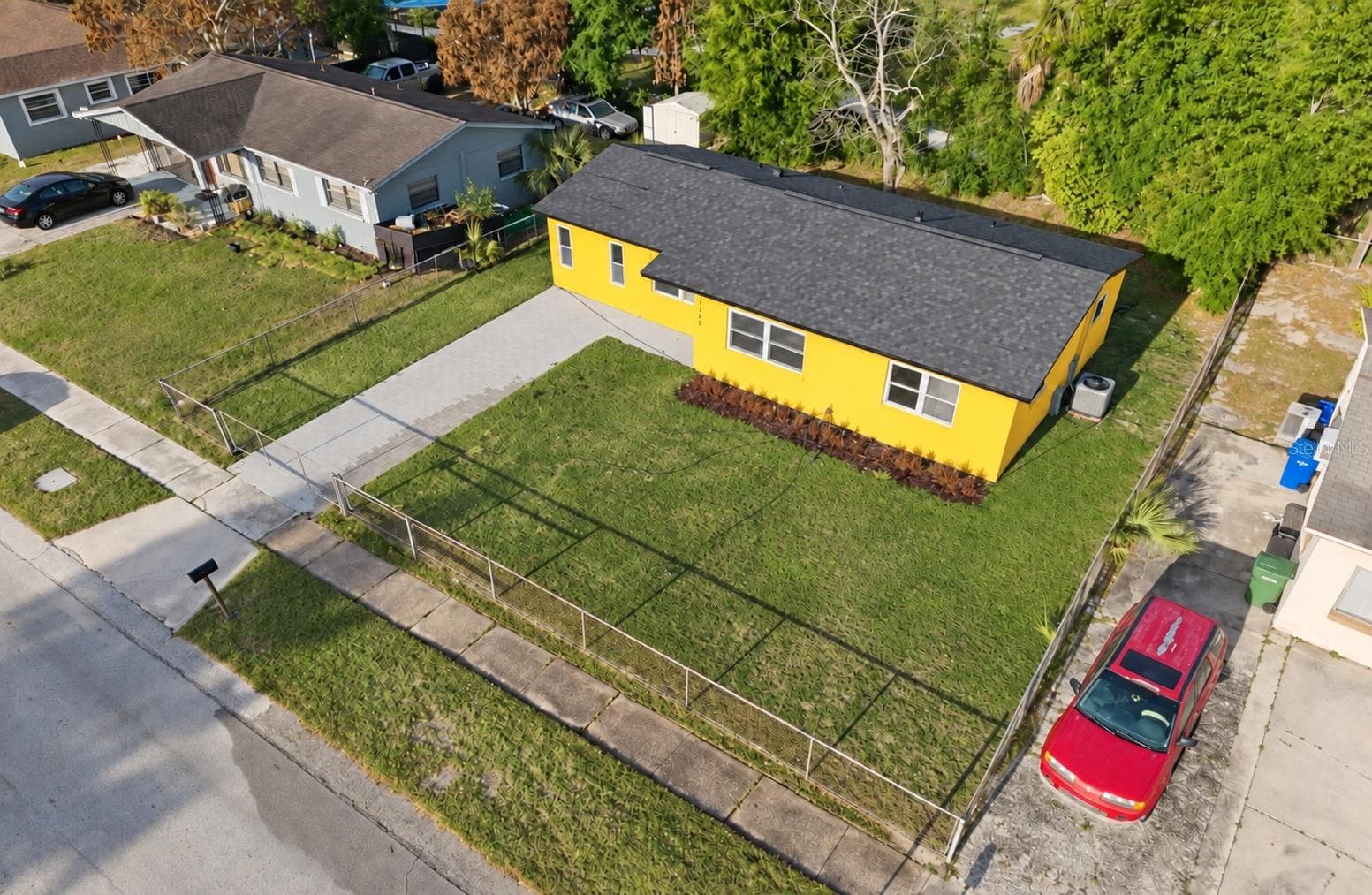 Single Family Residence at 2105 9TH ST NE, WINTER HAVEN, photo 3 of 28