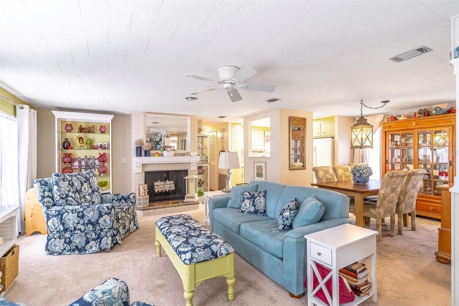 Manufactured Home at 605 W CLUB BLVD, LAKE MARY, photo 11 of 58