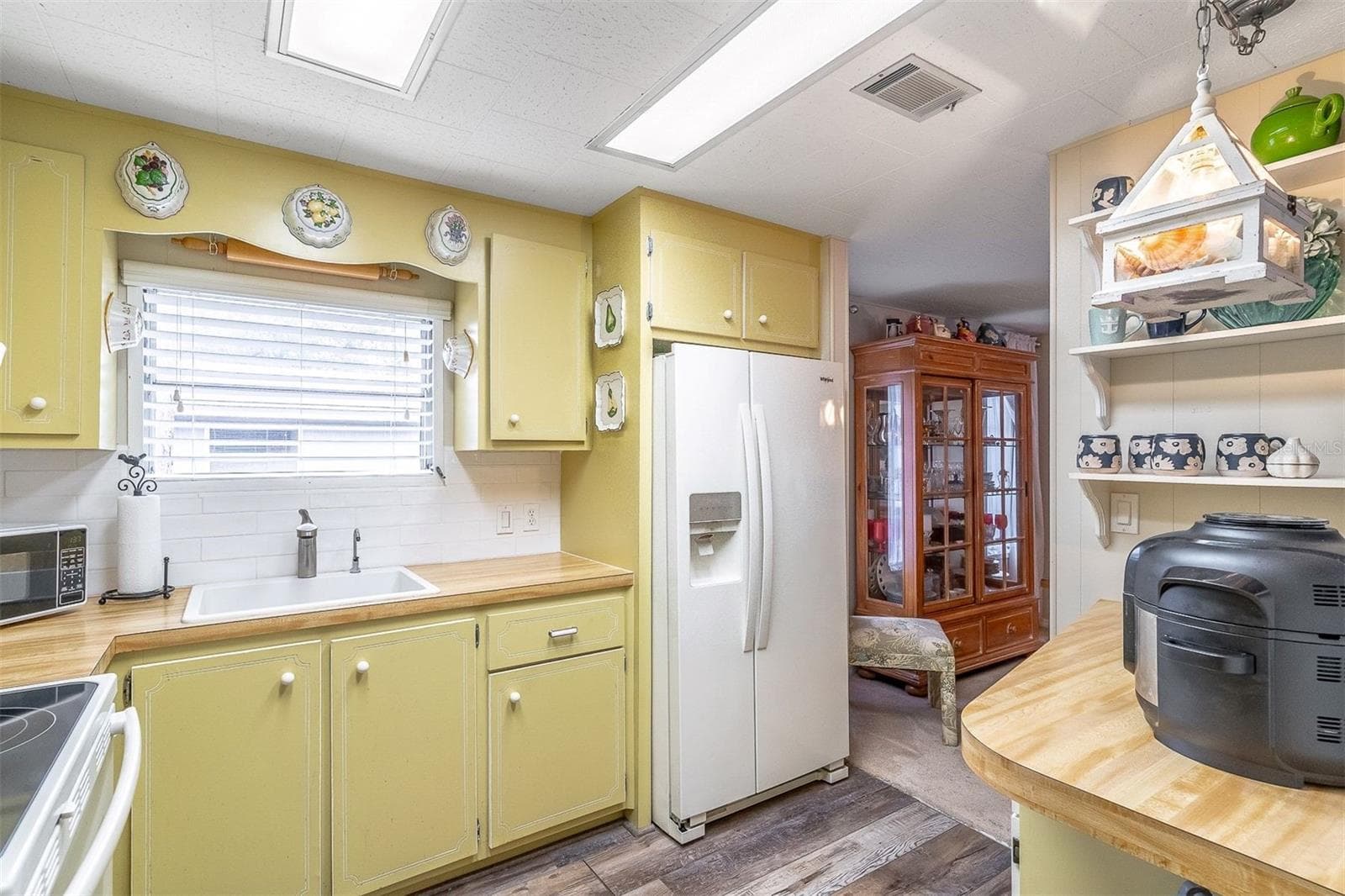 Manufactured Home at 605 W CLUB BLVD, LAKE MARY, photo 17 of 58