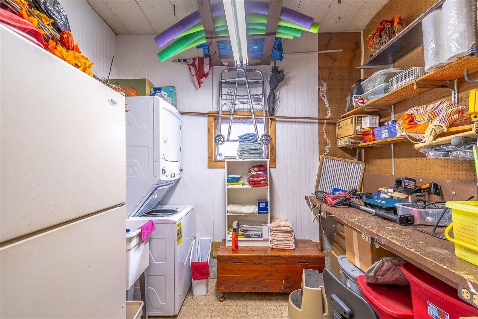 Laundry and workshop - 605 W CLUB BLVD, LAKE MARY