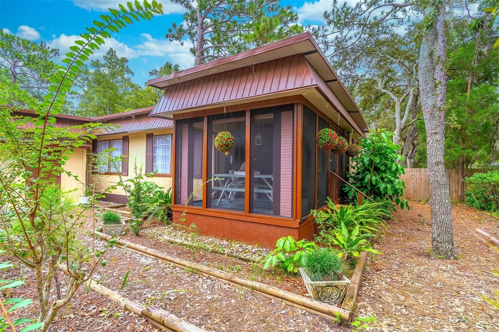 Manufactured Home at 605 W CLUB BLVD, LAKE MARY, photo 38 of 58