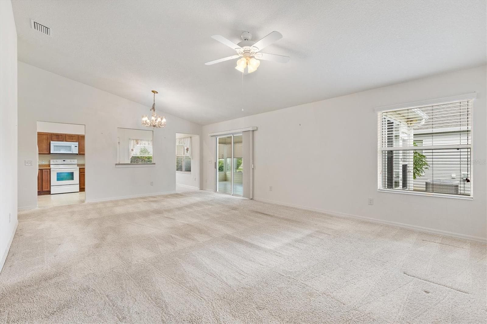 Living Room - 2573 EDENVILLE PATH, THE VILLAGES