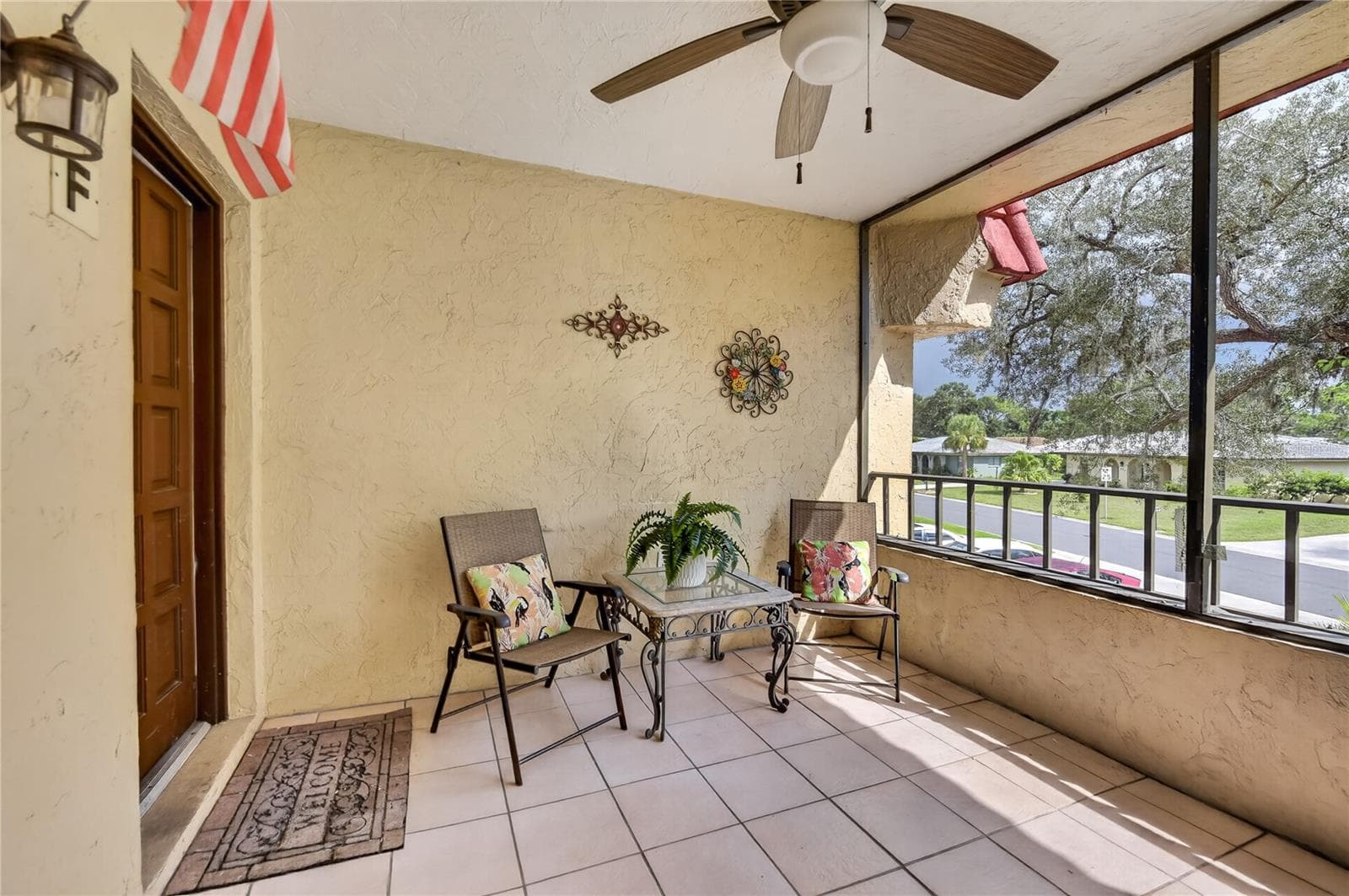 Screened front porch. - 203 RUBENS DR #F, NOKOMIS