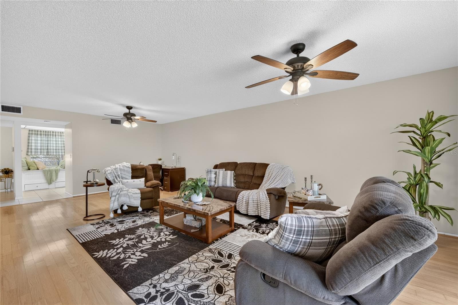Living room. - 203 RUBENS DR #F, NOKOMIS