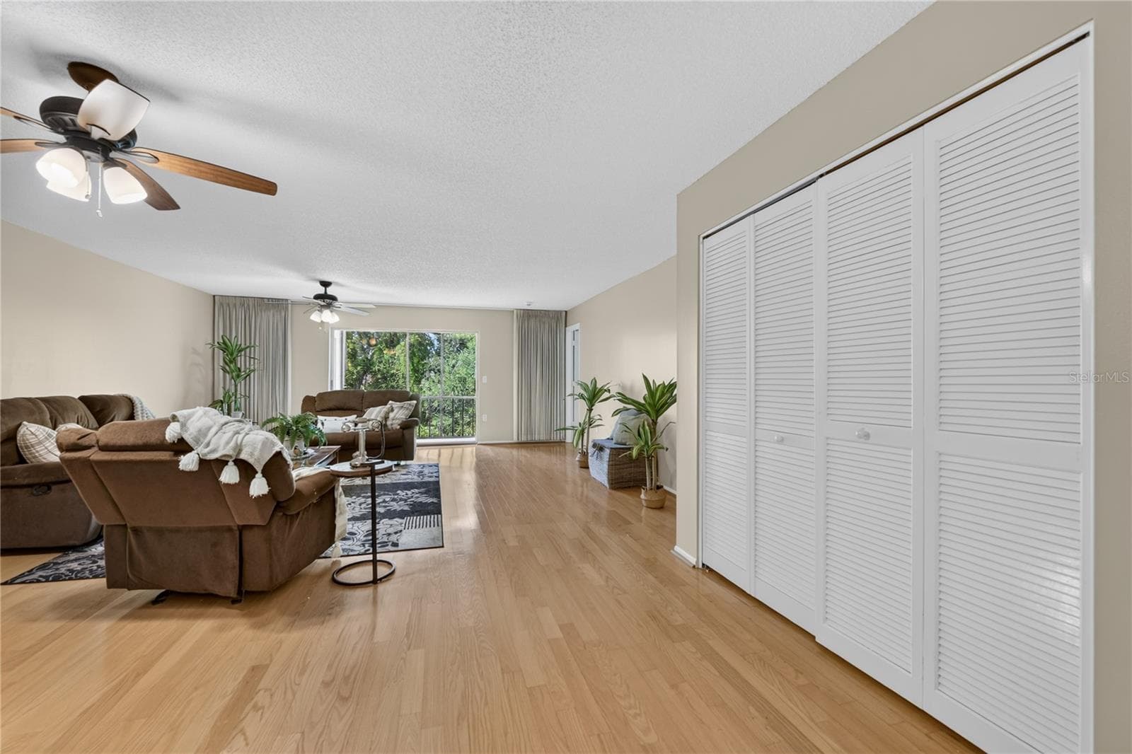 Living room. - 203 RUBENS DR #F, NOKOMIS