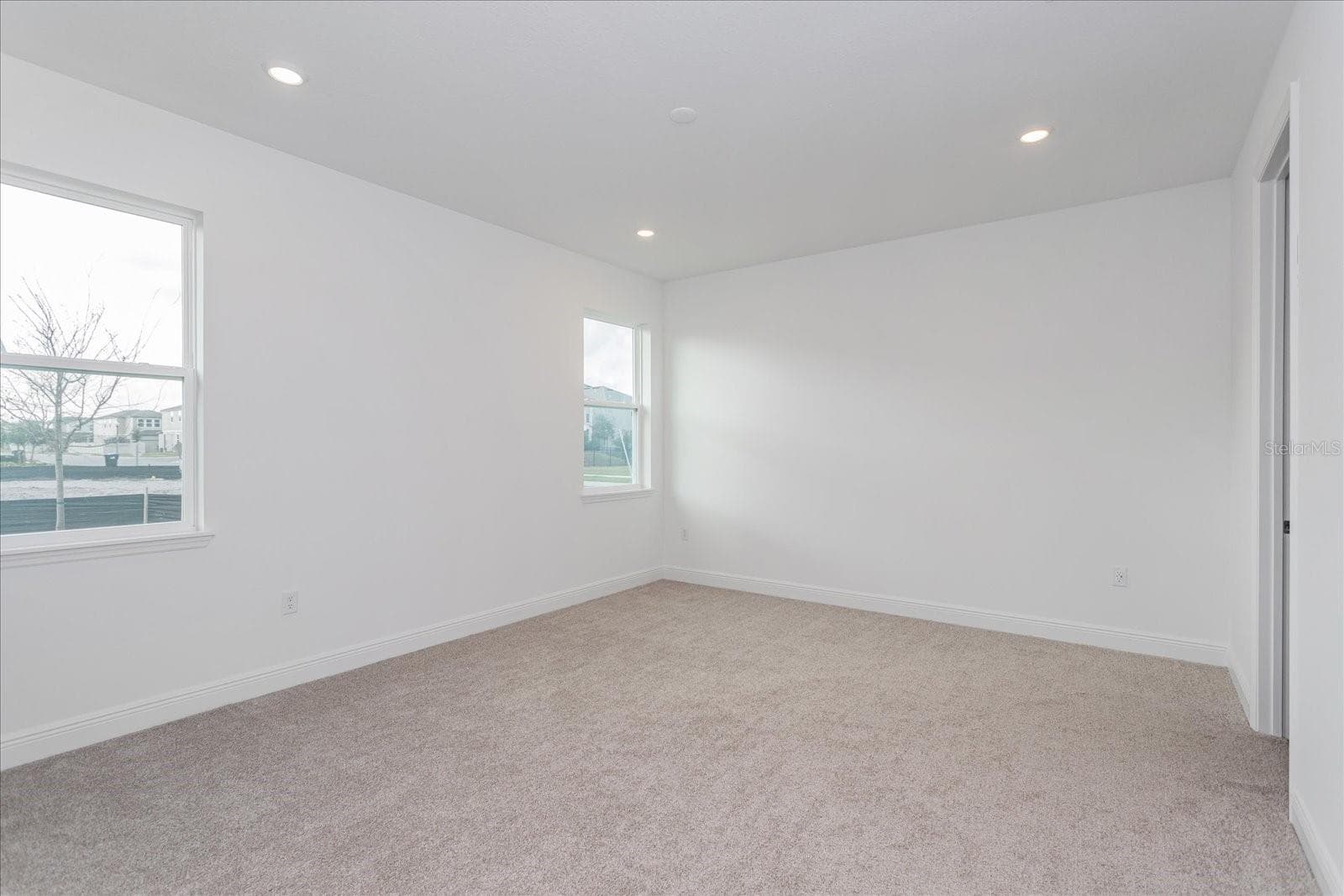 Single Family Residence at 13356 PEACEFUL MELODY DR, WINTER GARDEN, photo 11 of 23