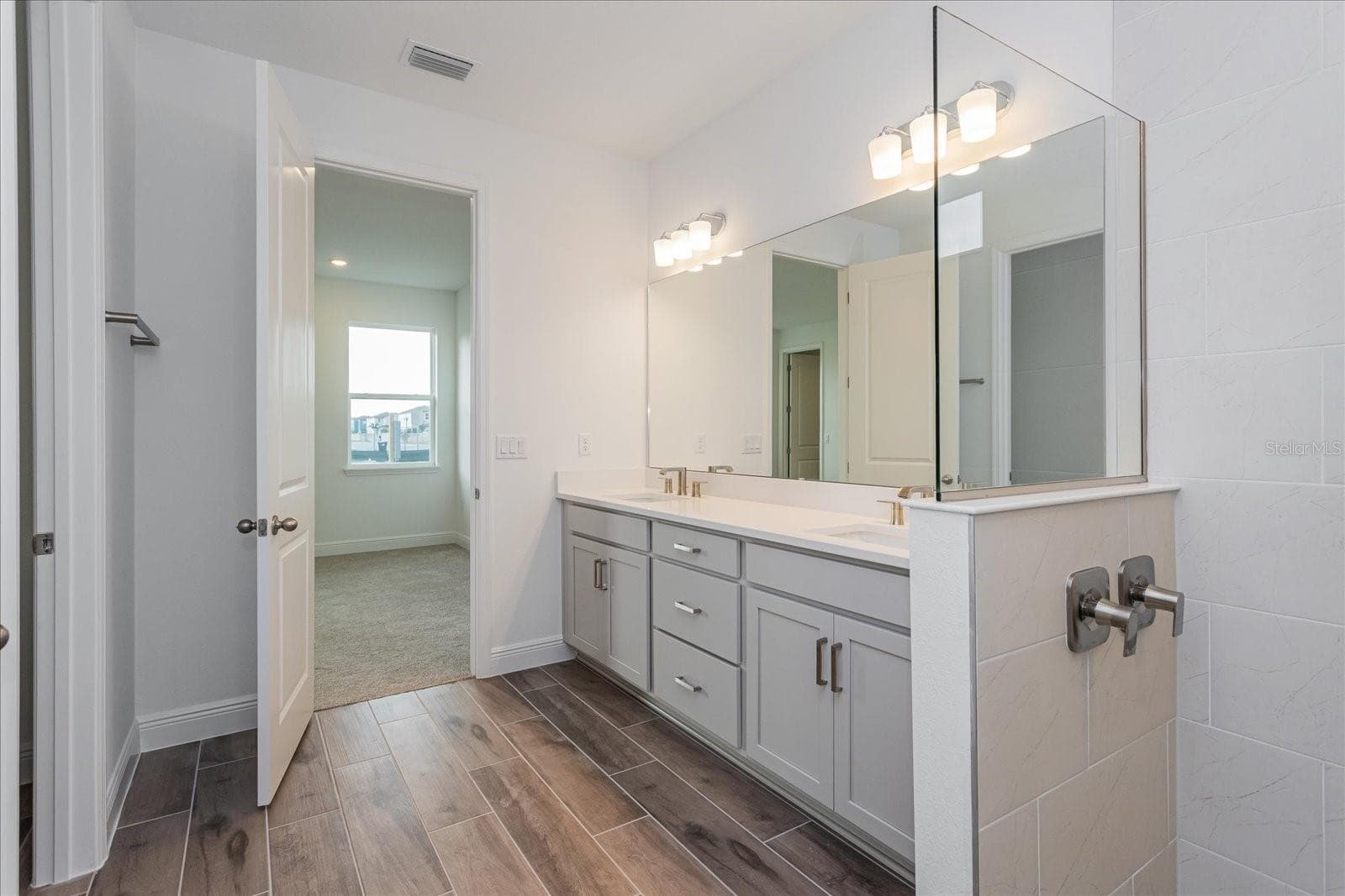 Single Family Residence at 13356 PEACEFUL MELODY DR, WINTER GARDEN, photo 14 of 23