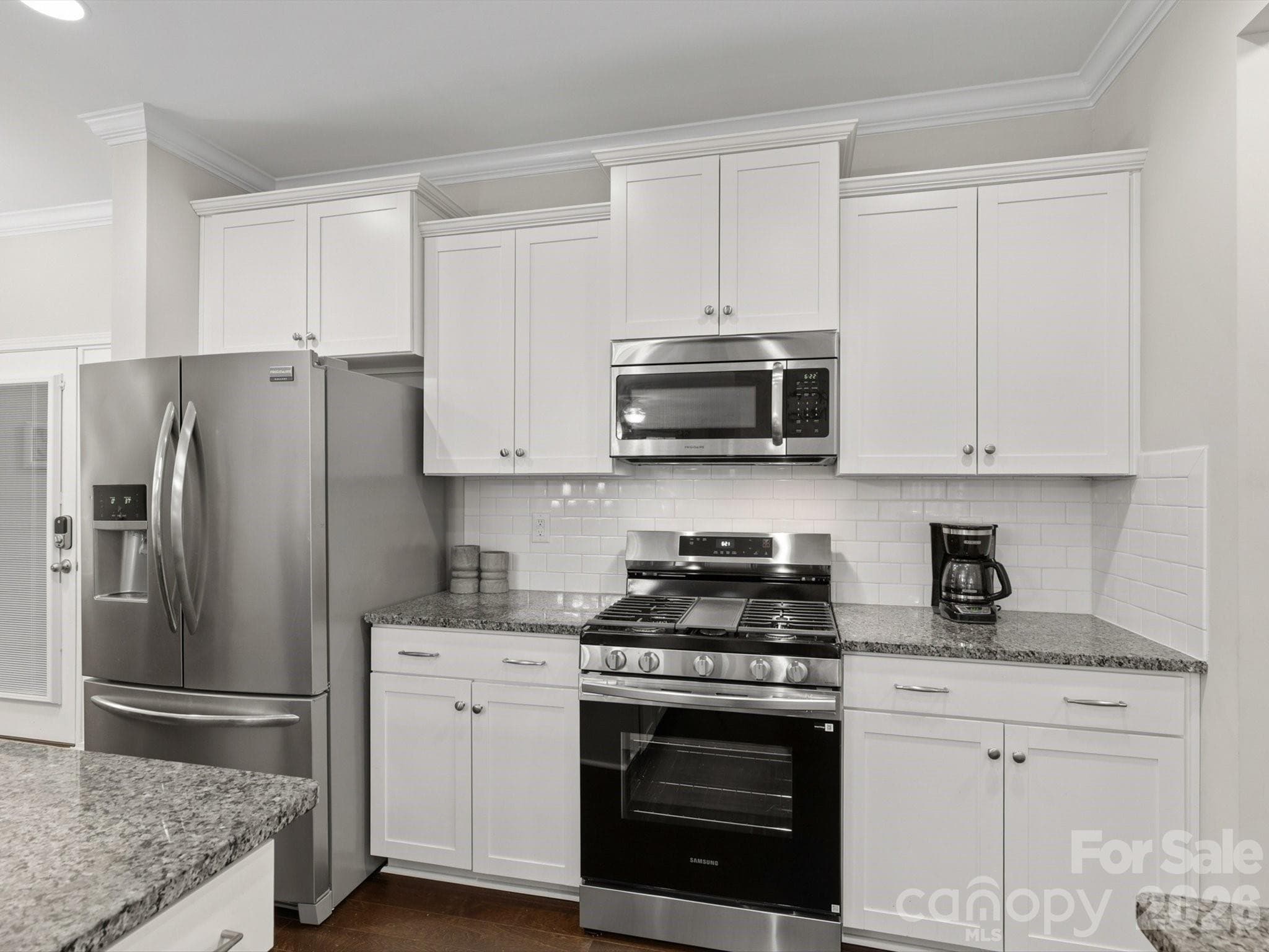 Townhouse at 859 Pennington Drive, Lancaster, photo 16 of 48