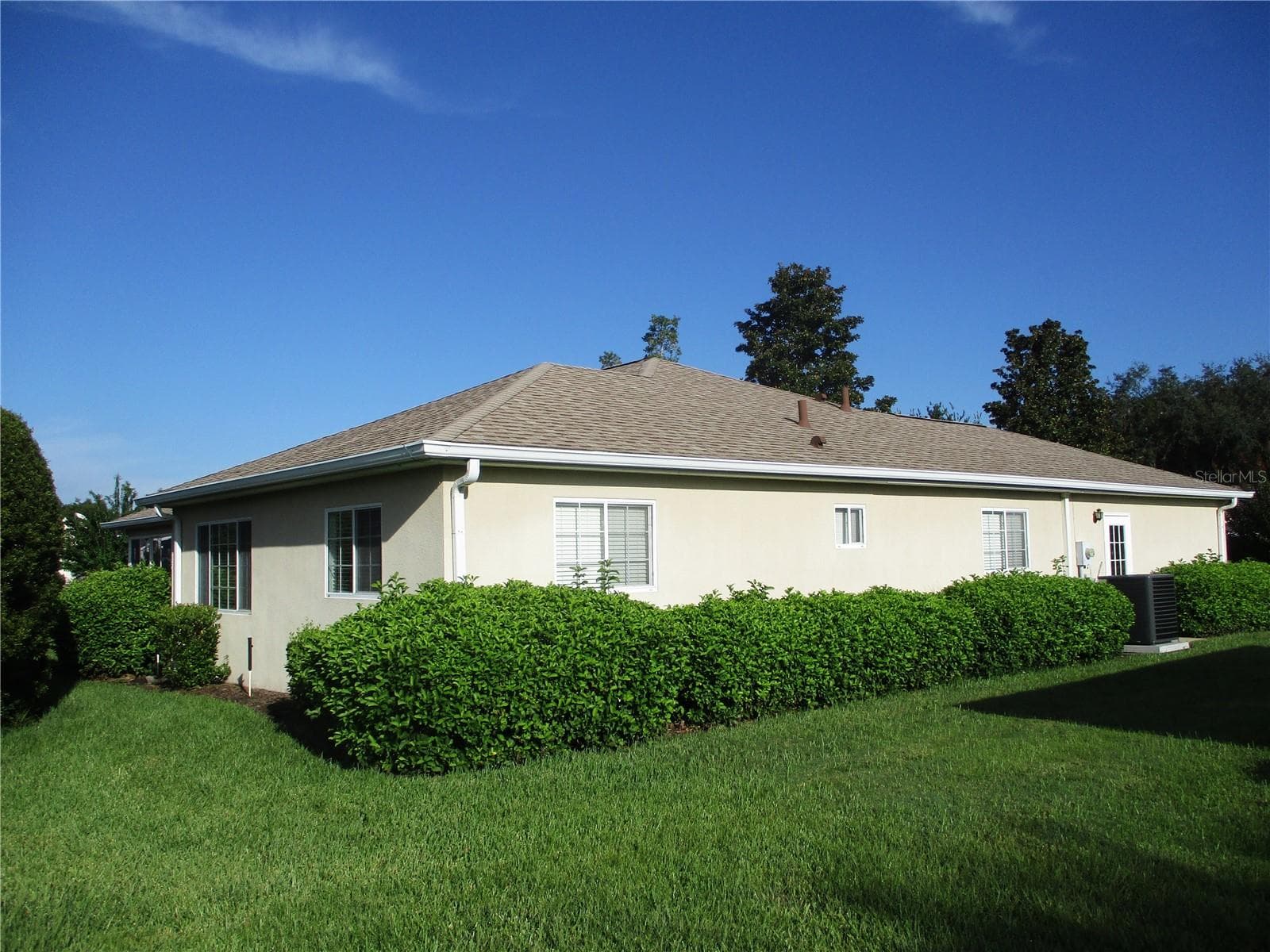 Single Family Residence at 11584 SW 139TH ST, DUNNELLON, photo 2 of 79