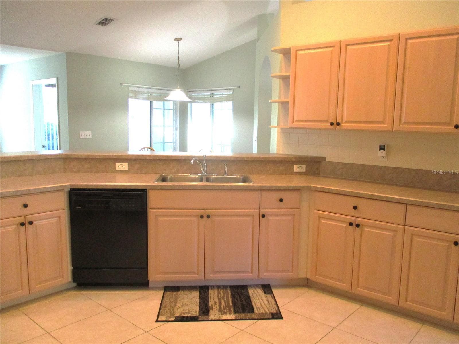 Single Family Residence at 11584 SW 139TH ST, DUNNELLON, photo 5 of 79