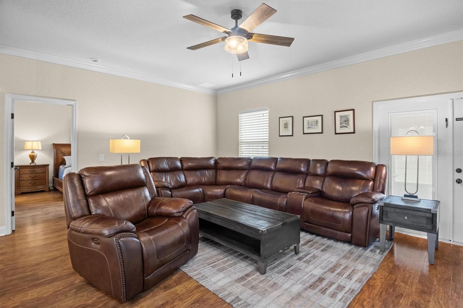 Living - 5210 SHADY OAK DR S, LAKELAND