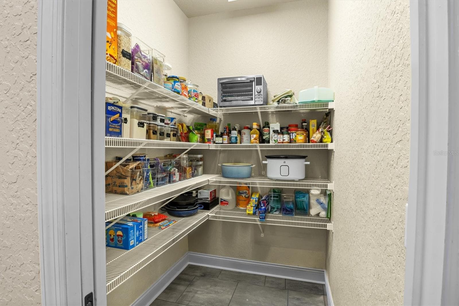 Pantry - 5210 SHADY OAK DR S, LAKELAND
