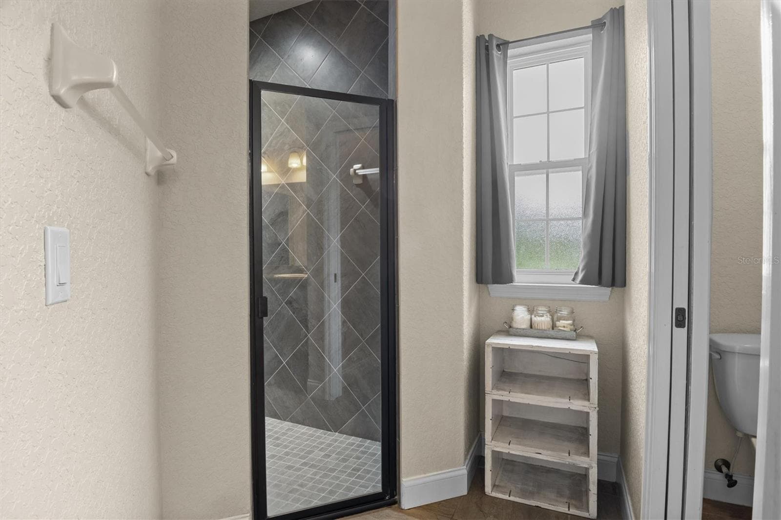 Primary Bath - 5210 SHADY OAK DR S, LAKELAND