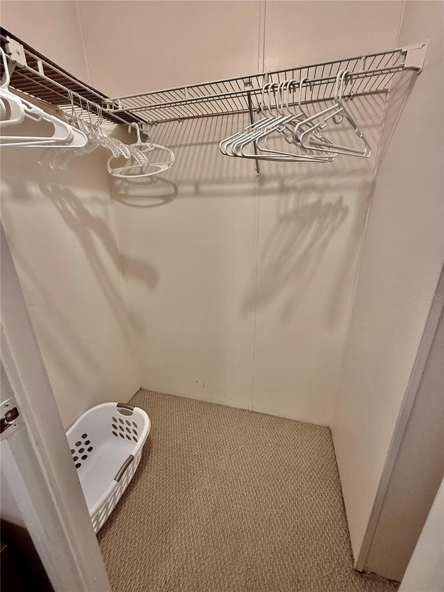 Walk in Closet - 615 S GREEN CIR, VENICE