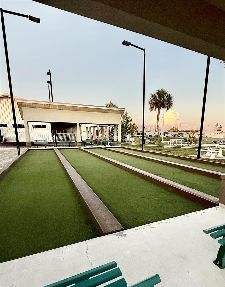 Bocce Ball - 615 S GREEN CIR, VENICE