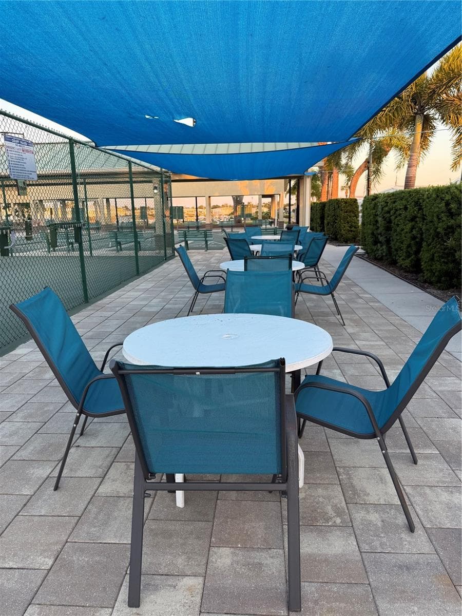 Pickleball - 615 S GREEN CIR, VENICE