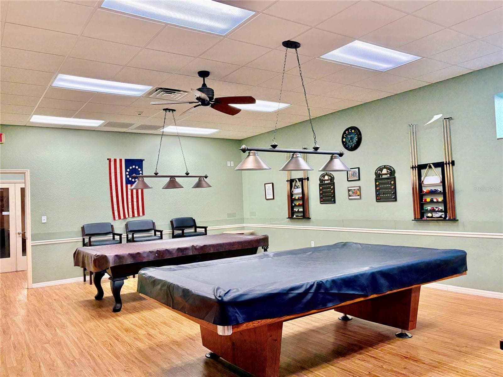 Pool table room - 615 S GREEN CIR, VENICE