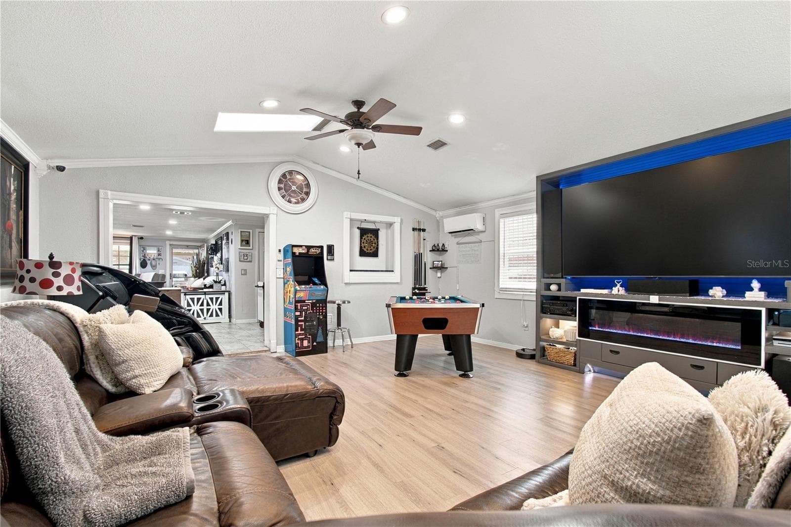 Single Family Residence at 16012 SADDLESTRING DR, TAMPA, photo 15 of 70